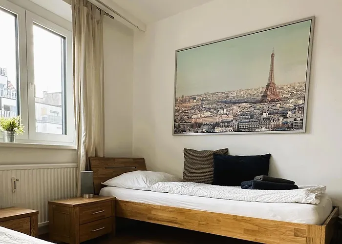Roomy For Families And Groups Apartmán