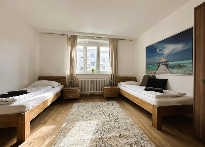 Roomy For Families And Groups Apartmán