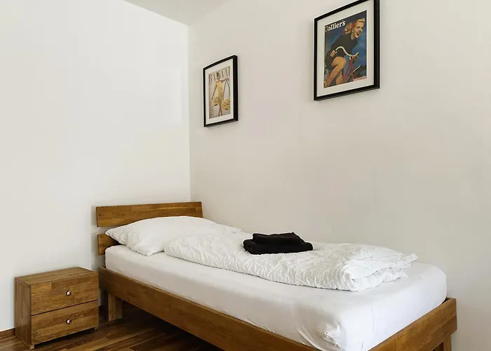 Roomy For Families And Groups